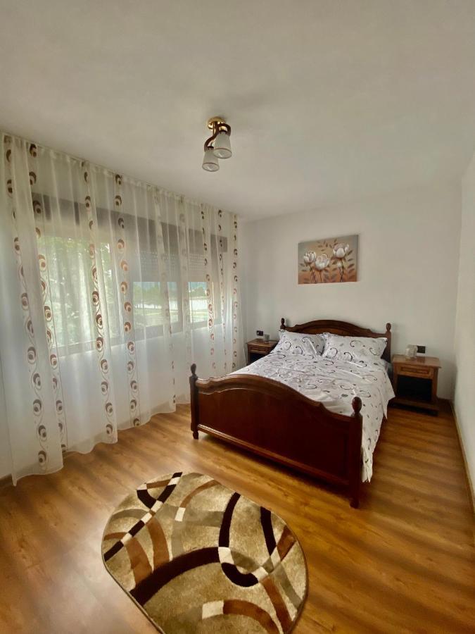 Apartament Sunshine Оршова Экстерьер фото